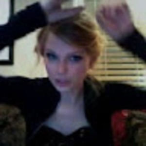 Meet your Posher, Lorilye